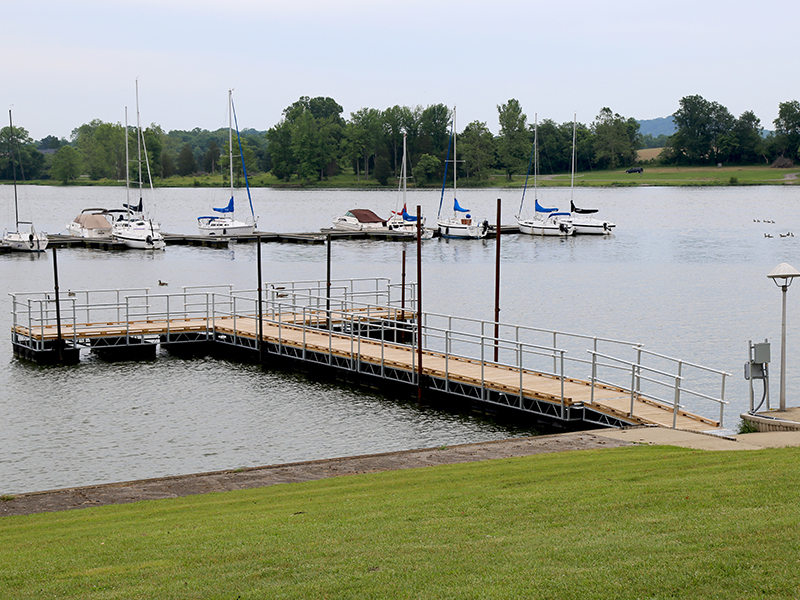 Boating at Rocky Fork State Park