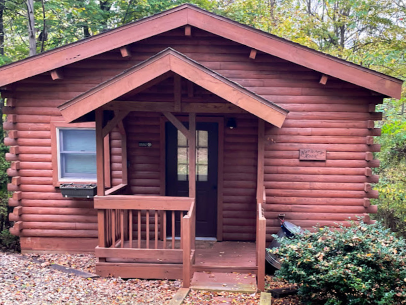 Mae Woods Cabins